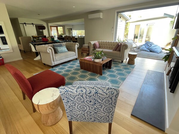 Spacious lounge area