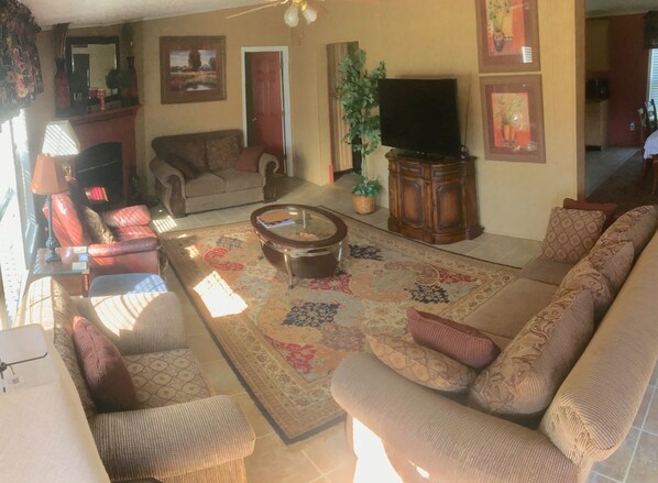 Large Livingroom