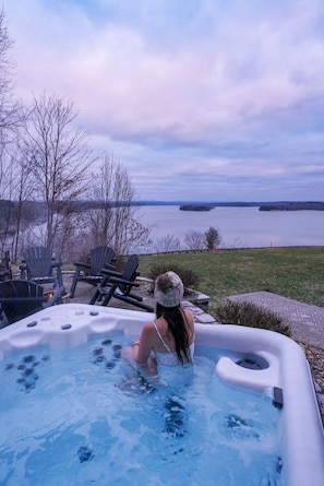 Bain à remous extérieur