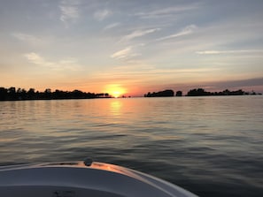 Sunset boat ride on Port Bay