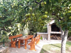 Garden with fireplace