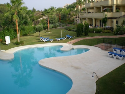 Majestic Hills Apartment, mit Zugang zu einem schönen Pool und schönen Gärten