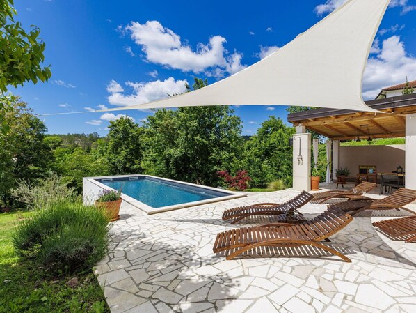 Shade, Outdoor Furniture, Swimming Pool, Eco Hotel, Leisure, Chair, Resort, Villa, Flagstone, Hacienda