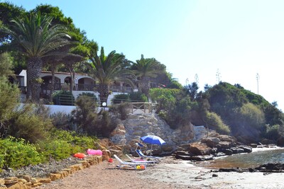 Baia Del Molo - Casa con acceso privado al mar. Aire acondicionado y estacionamiento gratis