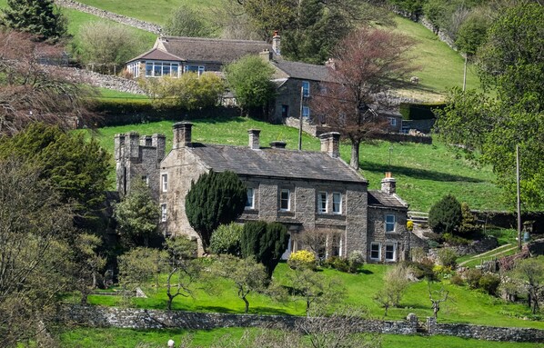 Hazel Brow House 