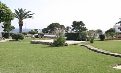 Apartment with  great Sea Views and Community Swimming Pool and private parking.