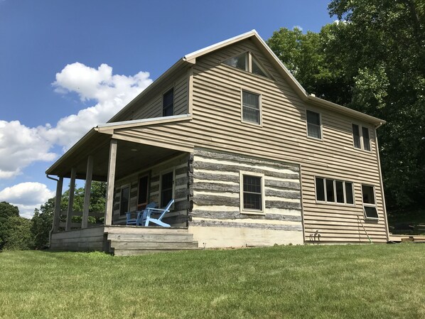 A house that gives you the best of both worlds — old meets new.