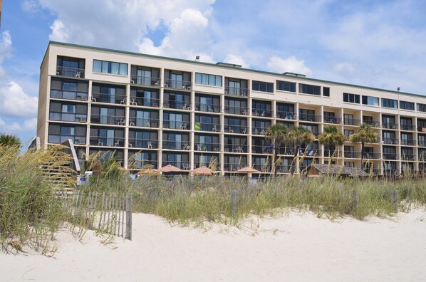 Private Balcony with Direct Beach/ Ocean Front View