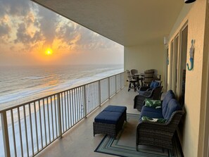 Beautiful Sunsets from the 40 Foot Balcony!