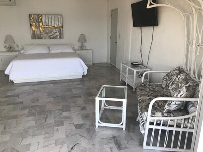 Hermosa casa en Las Brisas Acapulco, vista increíble. 3 personas Servicio incluido