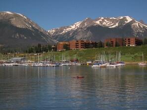 Walk to Dillon Marina for Kayak, SUP, Boat Rentals - Walk to Dillon Marina for Kayak, SUP, Boat Rentals