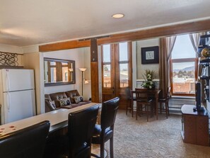 Beautiful views of Bozeman | Main Level