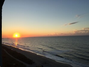 Super sunrise