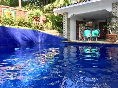 Villa El Nido-Fab Ubicación-Ubicado en exuberante vegetación-ideal 4 parejas-gran piscina