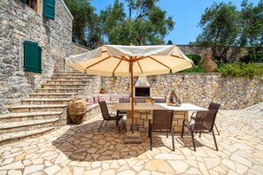 Traditional stone hued patio