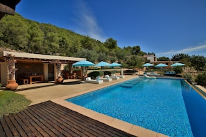 Villa Sa Capella. Ibiza. Large swimming pool
