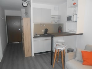 Coin Kitchenette