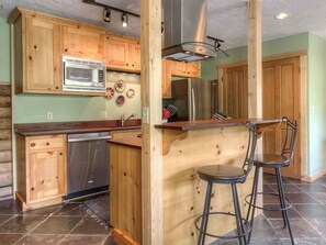 Chat while you cook | Main Level