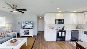 #45 Surf Crest Village - Updated cottage