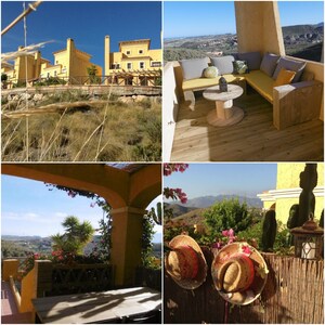 House Las Colinas with lovely garden, roof terrace with sea- mountain views