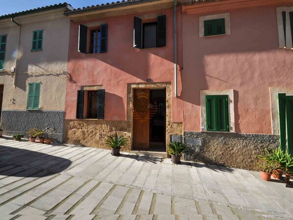 Exterior