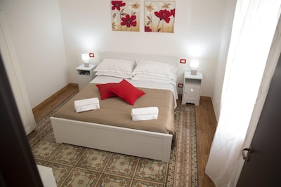 Oltremare Trapani apartments is located near the port and the historic center.