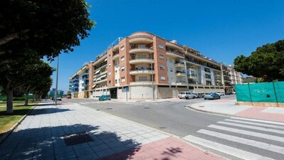 OLIMPO PENTHOUSE WITH POOL AND BARBECUE, WITH SEA VIEWS 5 MINUTES FROM THE BEACH