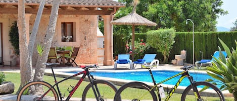 Finca with swimming pool and nature perfect for summer