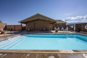 community pool and hot tub located just up the street - open seasonally