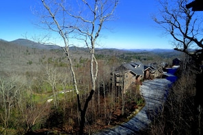 Open air deck view of the Old Edwards golf course.