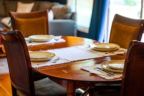 Dining set.