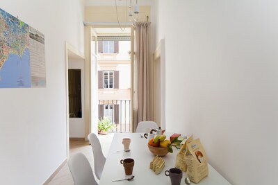 NapoliCentro Suite!Amazing Flat in the City Centre | Duomo Area