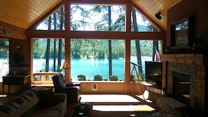 Great room overlooking the water.