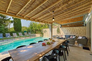 Outside dining area