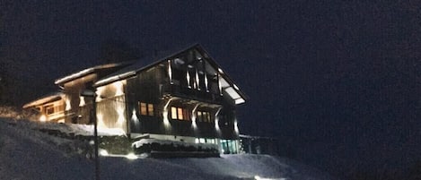 Chalet Bellevue sous la neige