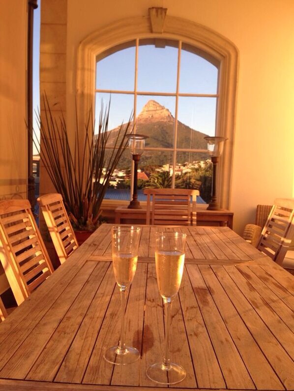 Champagne on the Terrace with Lion's Head view