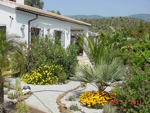 Finca mit Gartenanlage