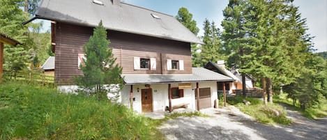 Die Zirbenwald-Lodge