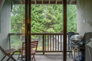Balcony with small Webber BBQ