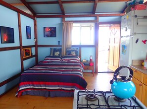 Comfortable Queens size bed for Two