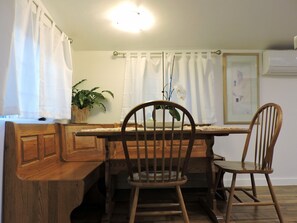 A Gorgeous Oak Corner Dining Table with Chairs!
