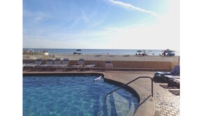 large heated pool overlooks Gulf of Mexico