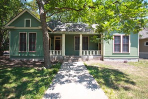 Historic home built in 1915