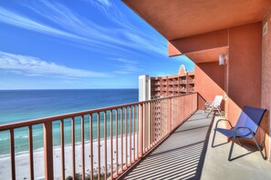 Double the view on the double long balcony!