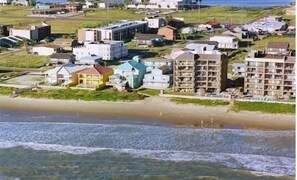 Texas Beach House
(Green house)
Aerial view