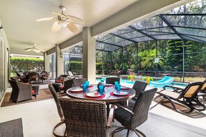 Outdoor dining