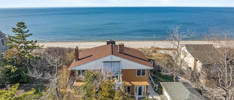 Birds eye view of the property