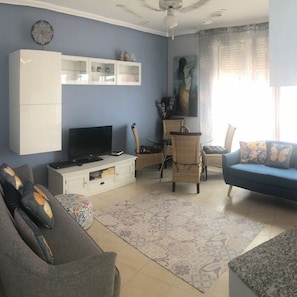 Bright modern lounge
