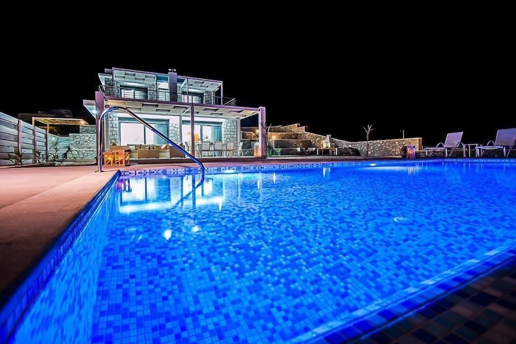 Picture of villa
