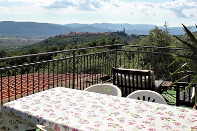 Apartment La Fenice, Cristina Farm, house in the countryside, outstanding views